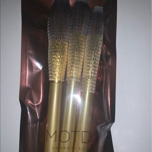 MOTD Gold Goddess Brush Set